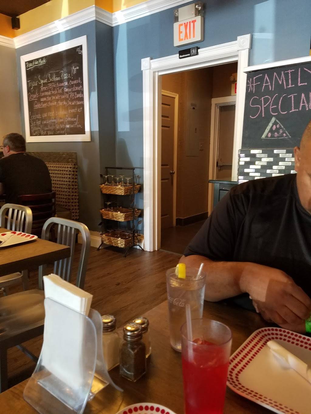 SLiCE | restaurant | Tower Square Shopping Center, 137 Egg Harbor Rd, Sewell, NJ 08080, USA | 8563025099 OR +1 856-302-5099