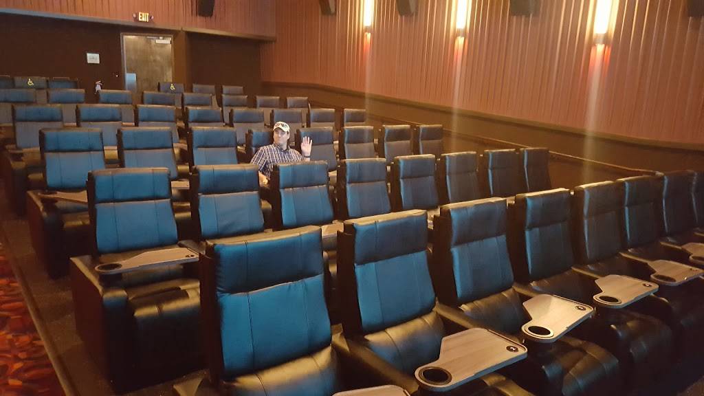 The Carolina Cinemark Asheville | restaurant | 1640 Hendersonville Rd, Asheville, NC 28803, USA | 8282748811 OR +1 828-274-8811