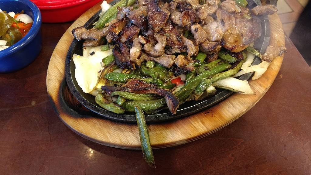 Tarahumaras Mexican Cafe | restaurant | 702 N Porter Ave, Norman, OK 73071, USA | 4053608070 OR +1 405-360-8070