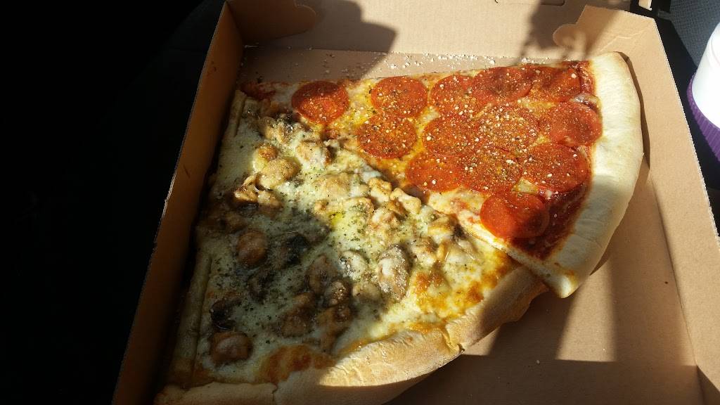 Sals Pizza & Pasta | restaurant | 1020 Wolcott Ave, Beacon, NY 12508, USA | 8458315800 OR +1 845-831-5800