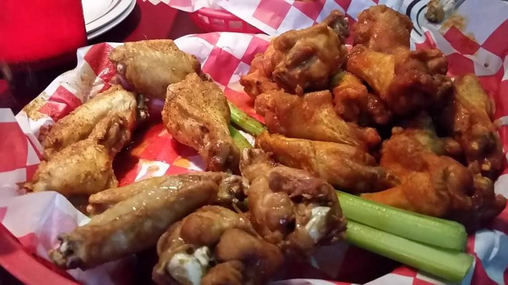 Wings-Pizza-N-Things | restaurant | 341 E Hundred Rd, Chester, VA 23836, USA | 8045305300 OR +1 804-530-5300