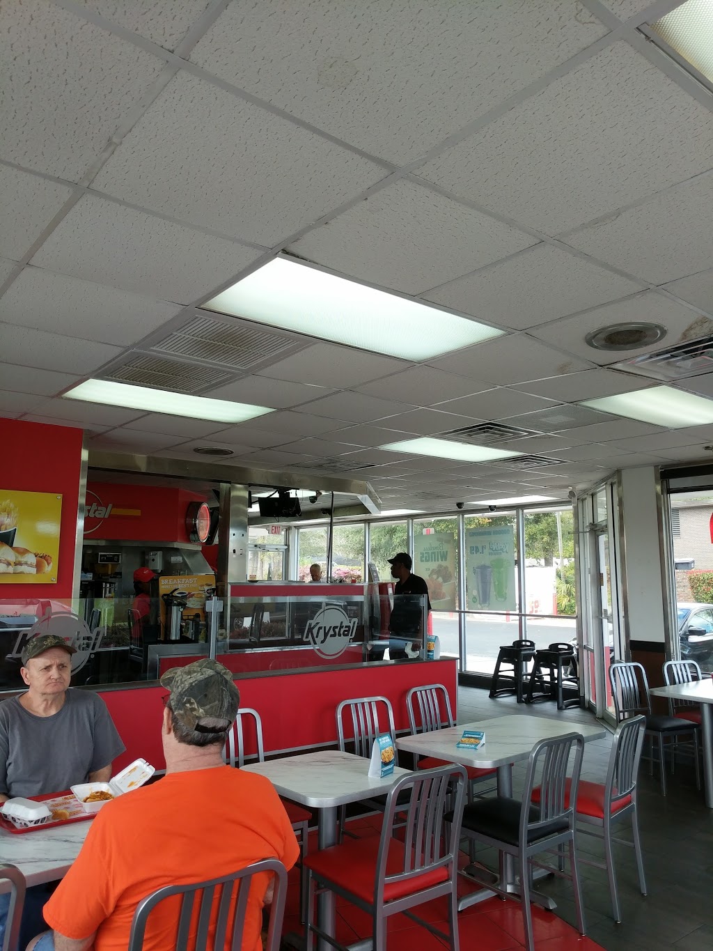 Krystal | meal takeaway | 4110 Government Blvd, Mobile, AL 36693, USA | 2516615082 OR +1 251-661-5082