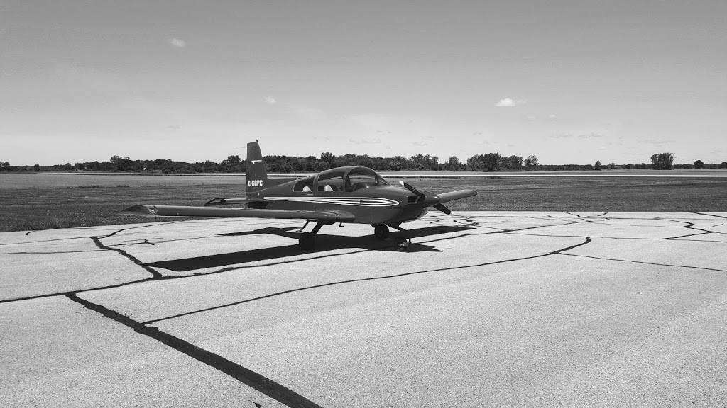 Skyway Cafe Tillsonburg | restaurant | 244411 Airport Rd, Tillsonburg, ON N4G 4H1, Canada | 5198424444 OR +1 519-842-4444