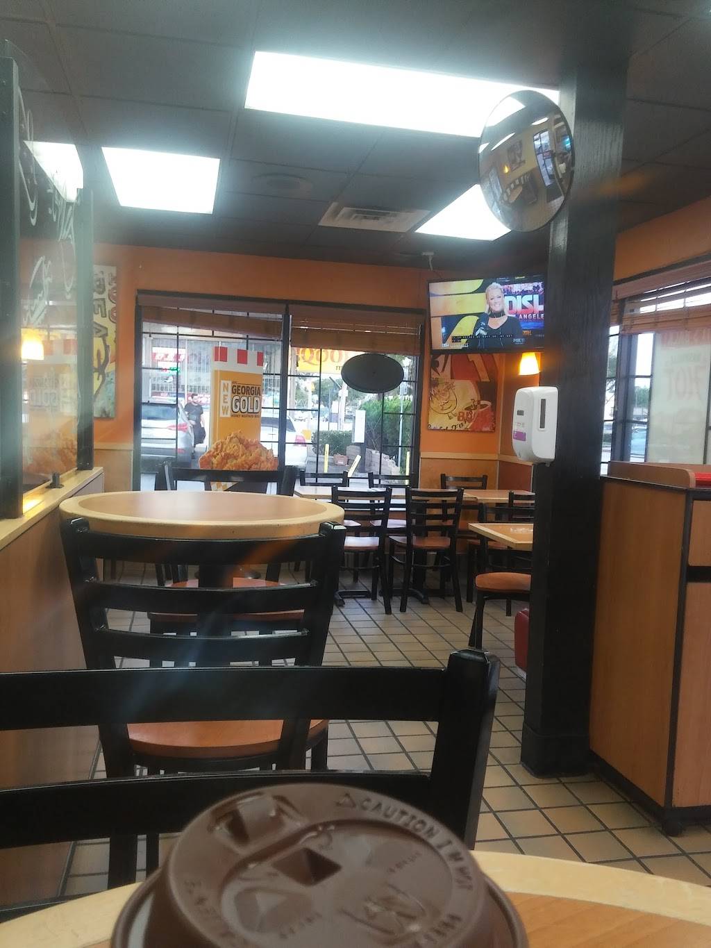 KFC | restaurant | 320 W Beverly Blvd, Montebello, CA 90640, USA | 3237211176 OR +1 323-721-1176