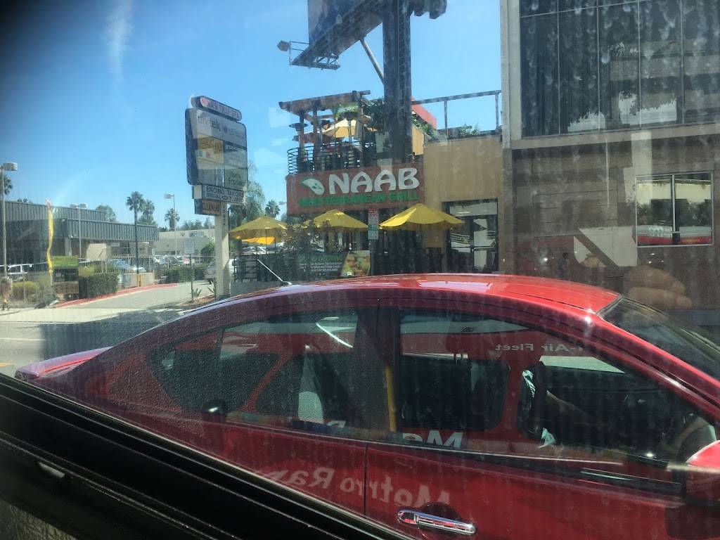 Naab Mediterranean | restaurant | 15826 Ventura Blvd #116, Encino, CA 91436, USA | 8186508888 OR +1 818-650-8888