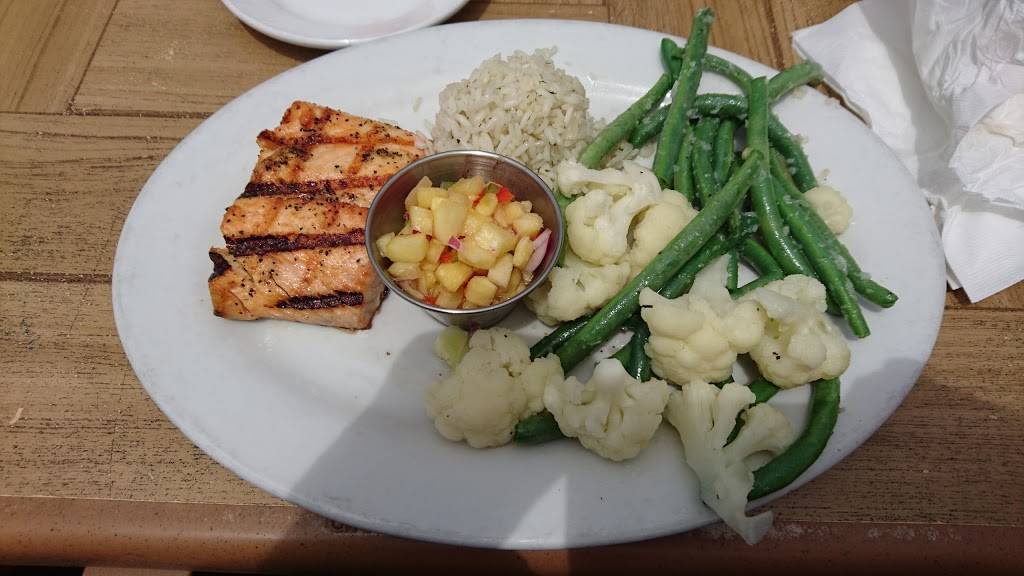 Half Moon Bay Brewing Company | restaurant | 390 Capistrano Rd, Half Moon Bay, CA 94019, USA | 6507282739 OR +1 650-728-2739