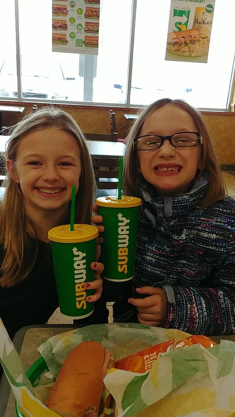 Subway | restaurant | 27097 Bagley Rd #1, Olmsted Township, OH 44138, USA | 4402356200 OR +1 440-235-6200