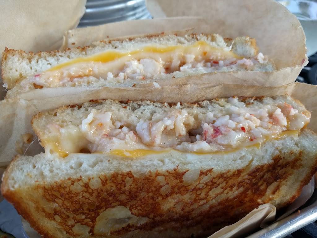 Grater Grilled Cheese | restaurant | 5618 Mission Center Rd, San Diego, CA 92108, USA | 6194589611 OR +1 619-458-9611