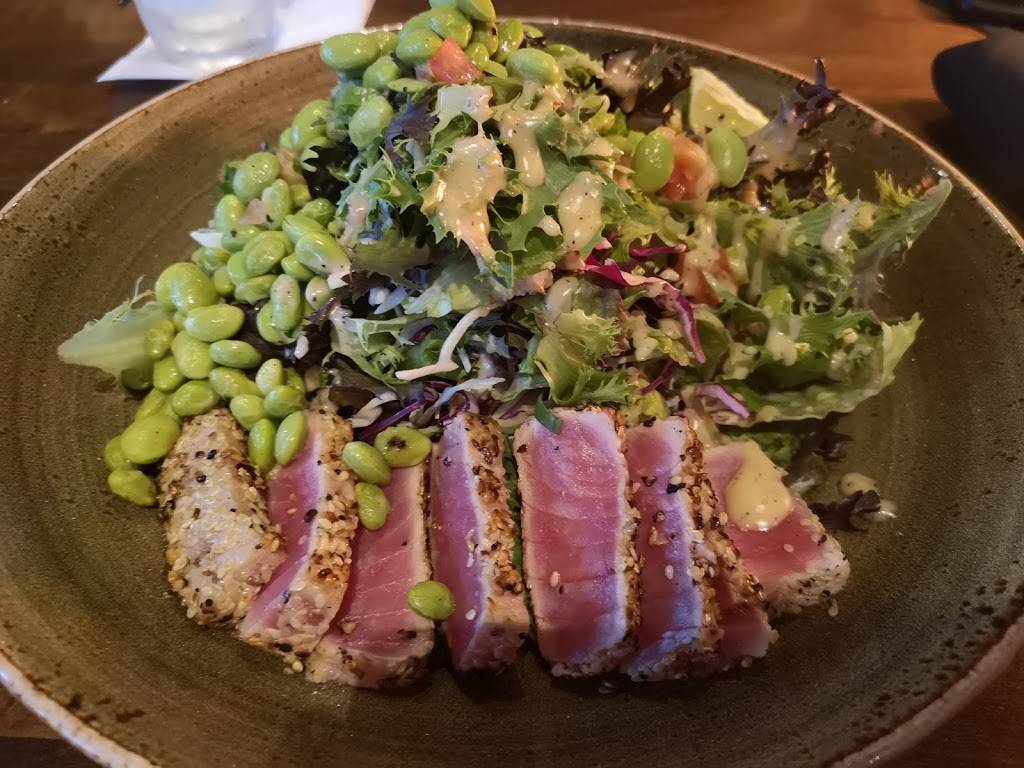 Bâton Rouge Steakhouse & Bar | restaurant | 320 Boulevard Saint-Joseph, Drummondville, QC J2C 2A8, Canada | 8194776888 OR +1 819-477-6888