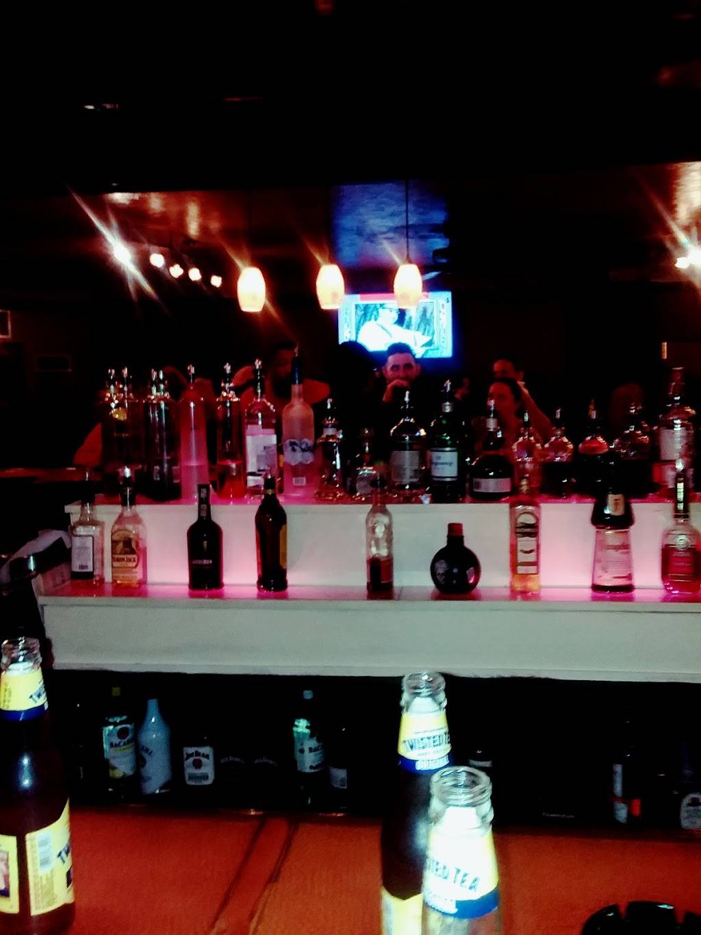 Carrick Lit Club | restaurant | 210 Copperfield Ave, Pittsburgh, PA 15210, USA | 4125087823 OR +1 412-508-7823