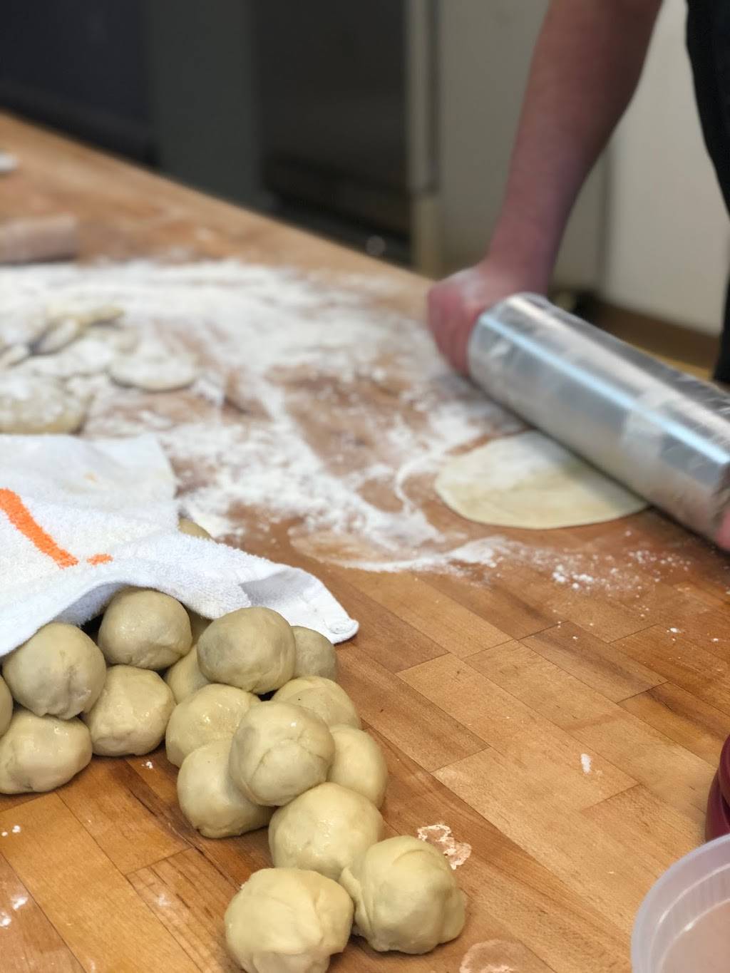 Gringo Gordo Empanada Shop | restaurant | 158 N Loudoun St, Winchester, VA 22601, USA | 5405452085 OR +1 540-545-2085