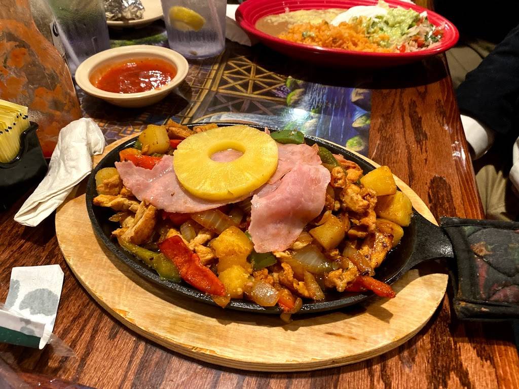 El Guadalajara Mexican Restaurant | restaurant | 203 E Broadway St, Collinwood, TN 38450, USA | 9317242435 OR +1 931-724-2435