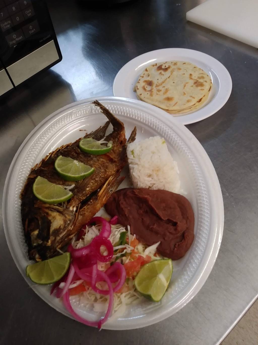 Guadalupe el buen sazón Catracho | restaurant | 95 S 577, Greer, SC 29651, USA | 8646554300 OR +1 864-655-4300