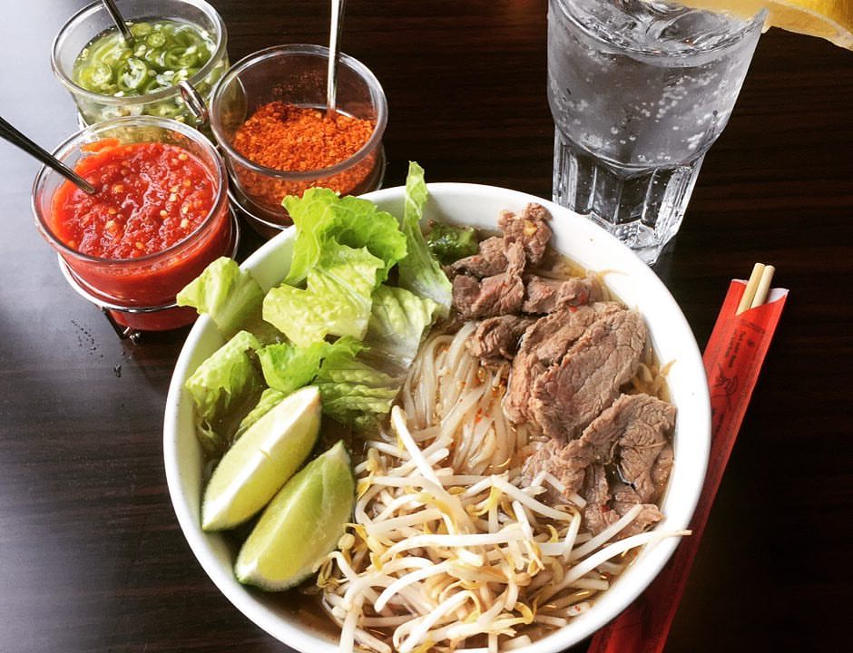 Sweet Siam Thai | restaurant | 4130 Pennsylvania Ave, Kansas City, MO 64111, USA | 8164926196 OR +1 816-492-6196