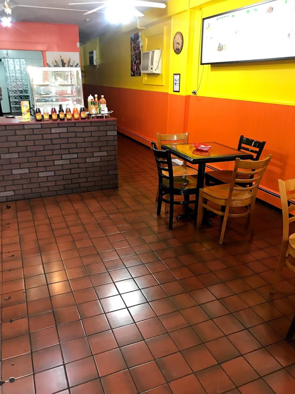 City Tacos and Wings | restaurant | 29 Ridge Rd, Lyndhurst, NJ 07071, USA | 2015287748 OR +1 201-528-7748