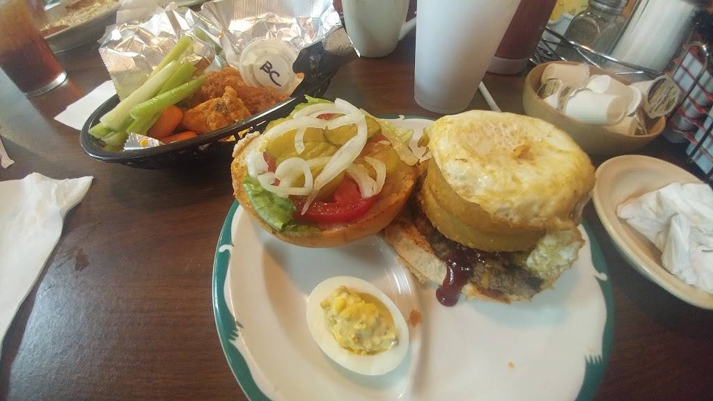 Finchs Family Restaurant of Creedmoor | restaurant | 101 West Masonic St, Creedmoor, NC 27522, USA | 9195286565 OR +1 919-528-6565