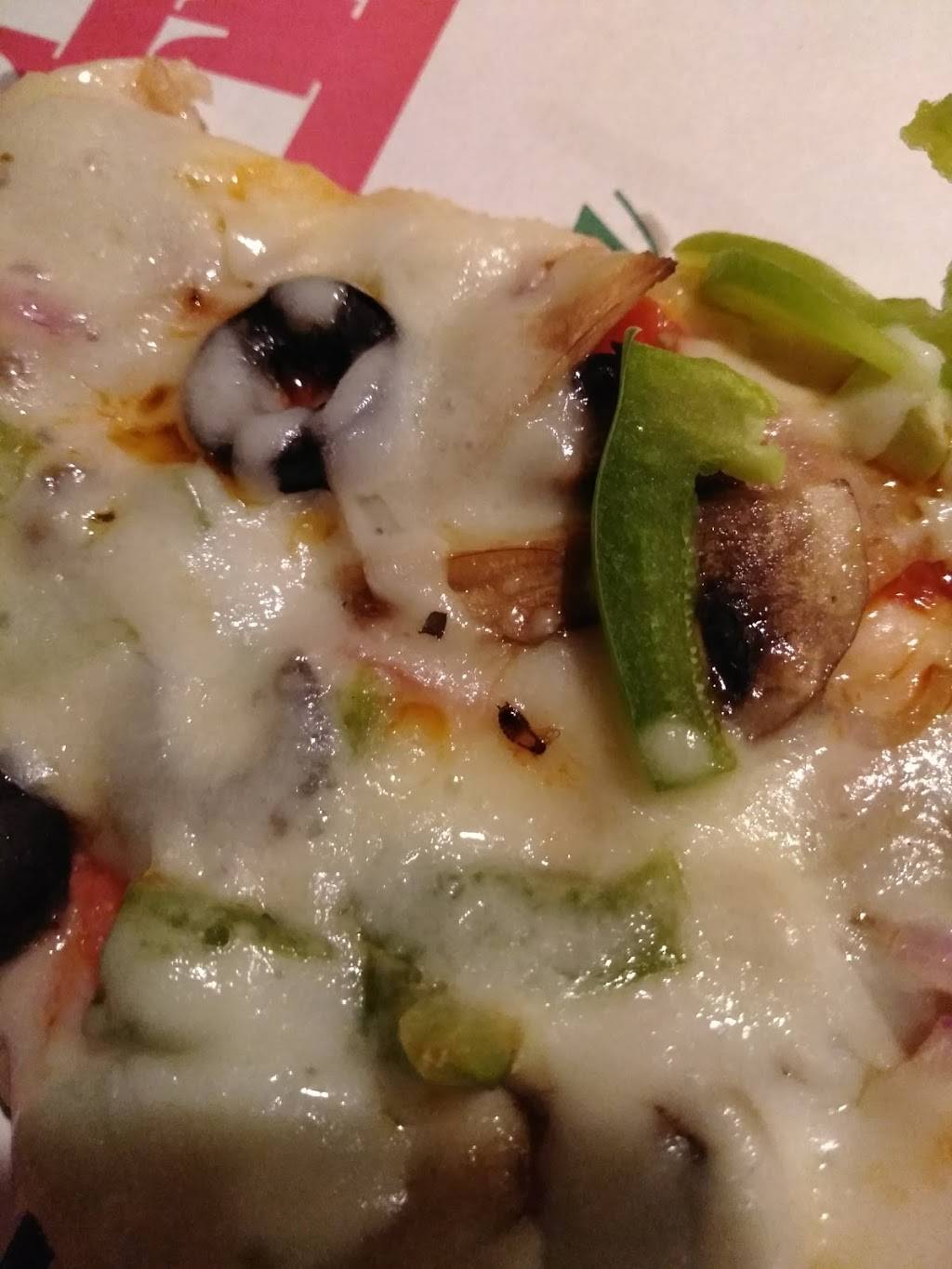 Armettas Italian Grill and Pizzeria | restaurant | 5524 Staples Mill Plaza, Dale City, VA 22193, USA | 7038789977 OR +1 703-878-9977