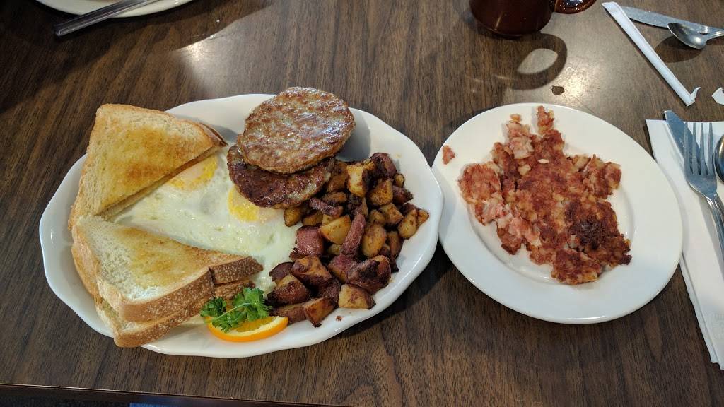Leos Breakfast Restaurant | restaurant | 249 Main St, Buzzards Bay, MA 02532, USA | 5087597557 OR +1 508-759-7557