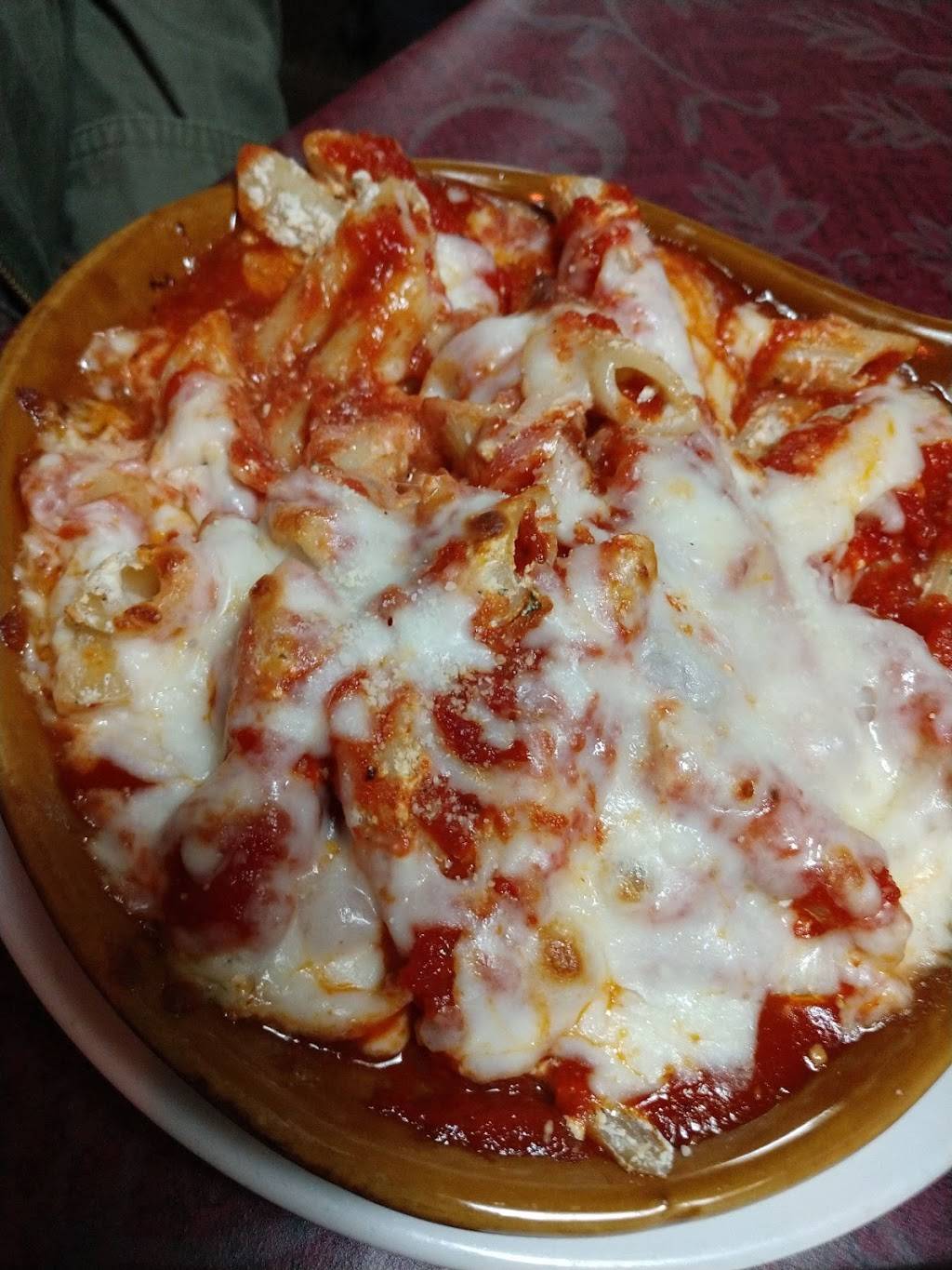 Venezia Italian Bistro Inc. | restaurant | 901 Chateau Dr, Pekin, IL 61554, USA | 3095830237 OR +1 309-583-0237