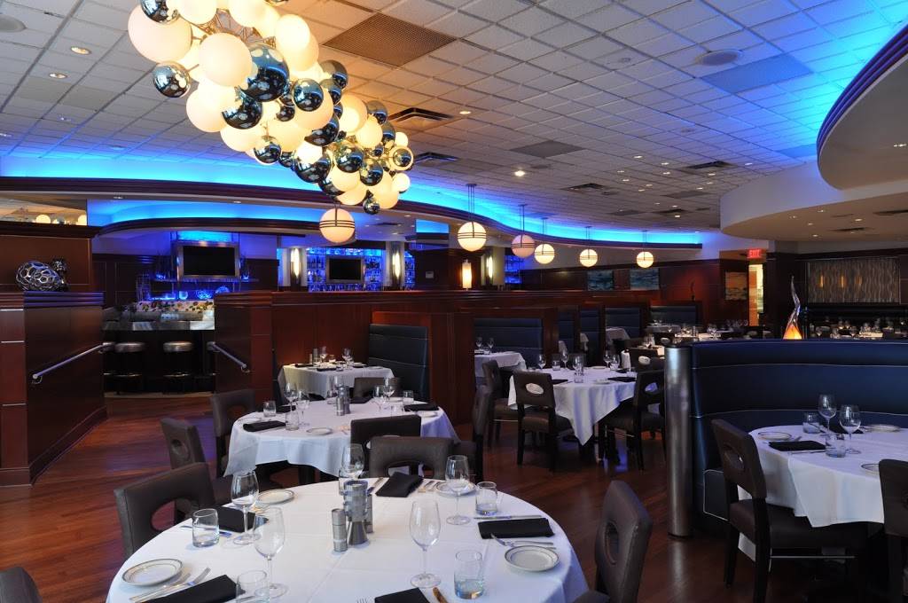 The Oceanaire Seafood Room | restaurant | 1201 F St NW, Washington, DC 20004, USA | 2023472277 OR +1 202-347-2277