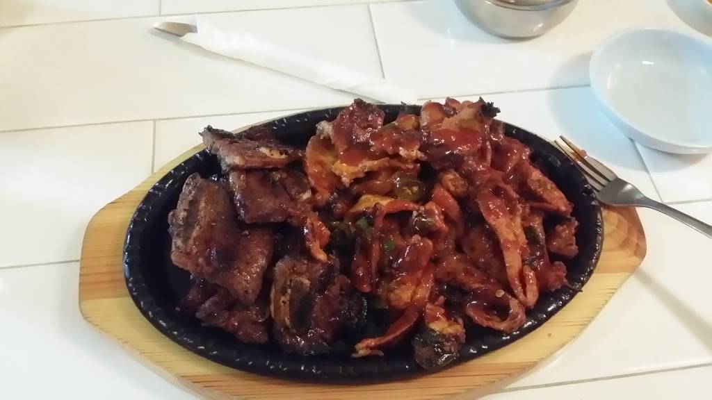 Yeo Bos Cafe | restaurant | 804 Water St, Kerrville, TX 78028, USA | 8308905873 OR +1 830-890-5873