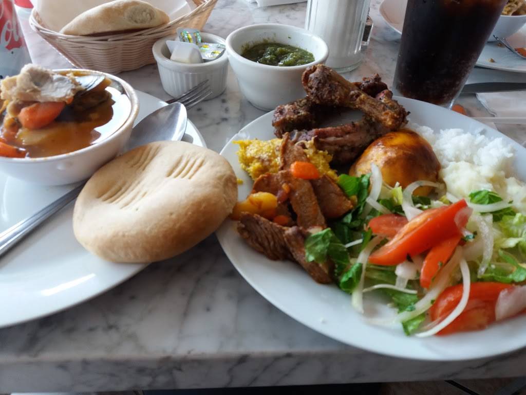 Rincón Chileno | restaurant | 4354 Melrose Ave, Los Angeles, CA 90029, USA | 3236666075 OR +1 323-666-6075