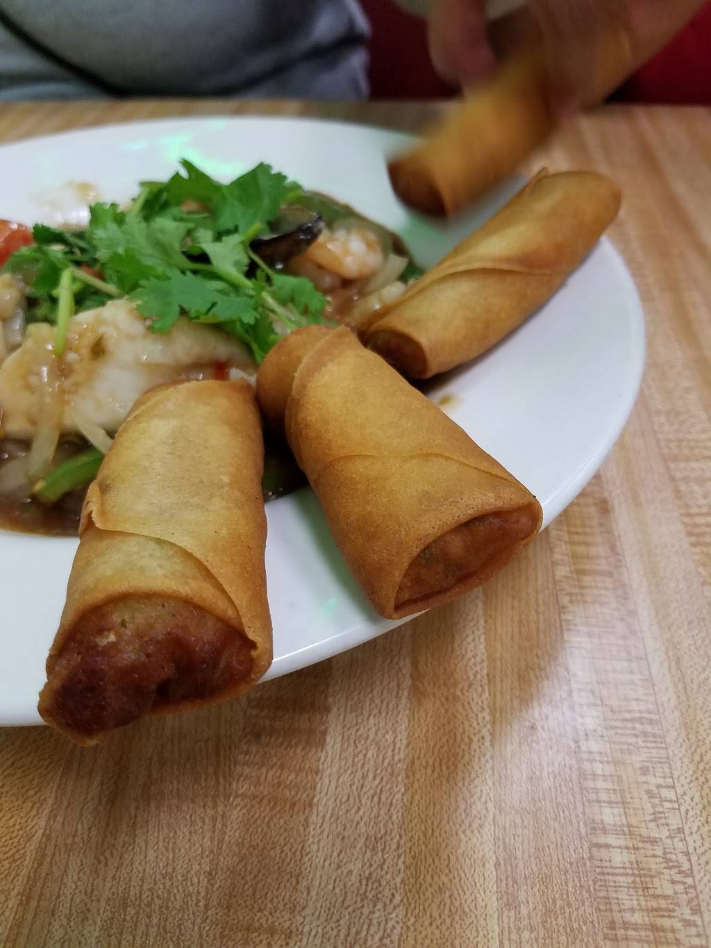 Tasty Thai Restaurant | restaurant | 2607 E Gage Ave, Huntington Park, CA 90255, USA | 3235827770 OR +1 323-582-7770