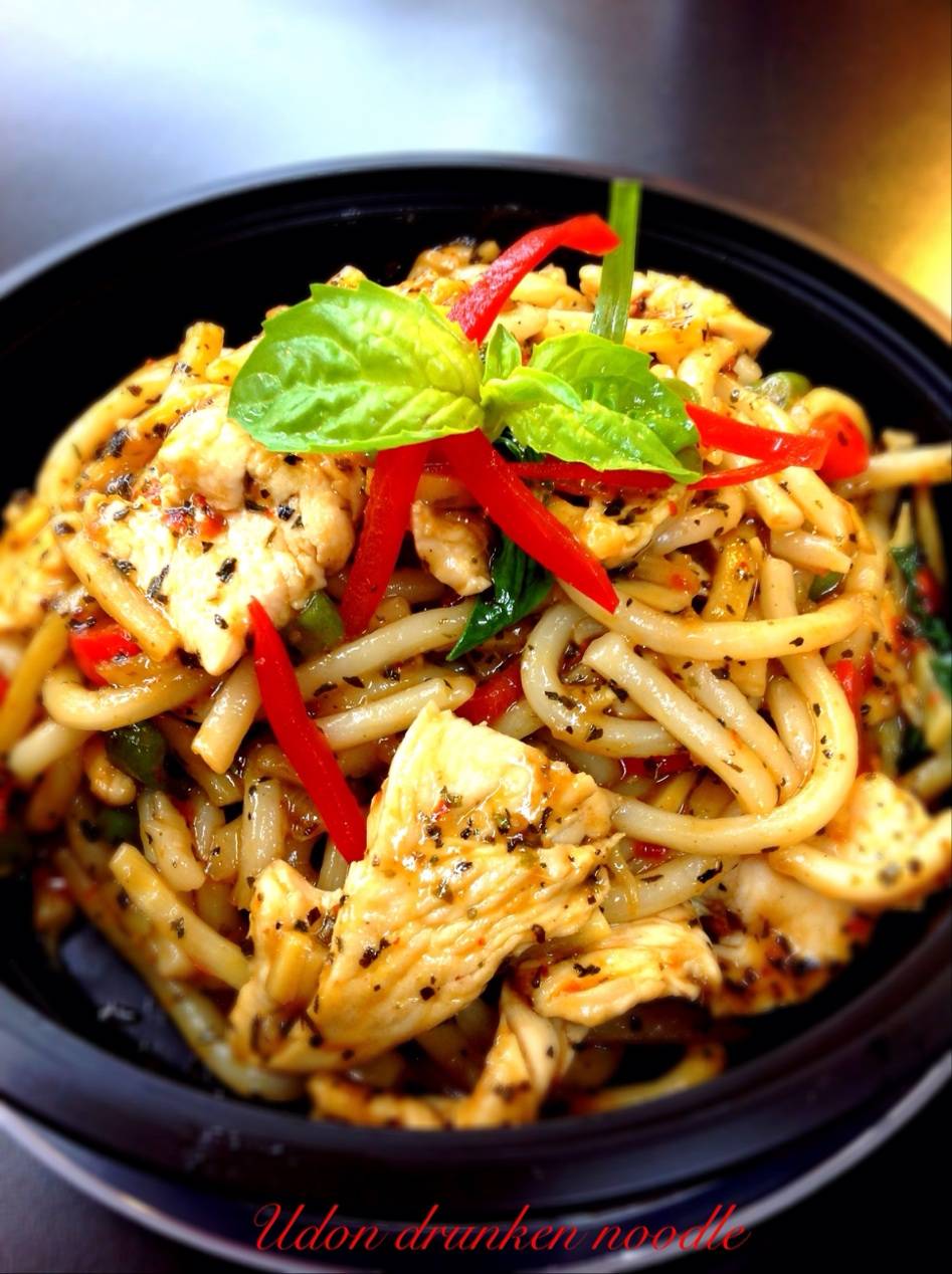 Asian Thai Kitchen Sushi | restaurant | 3135 Grand Ave, Miami, FL 33133, USA | 3053239294 OR +1 305-323-9294