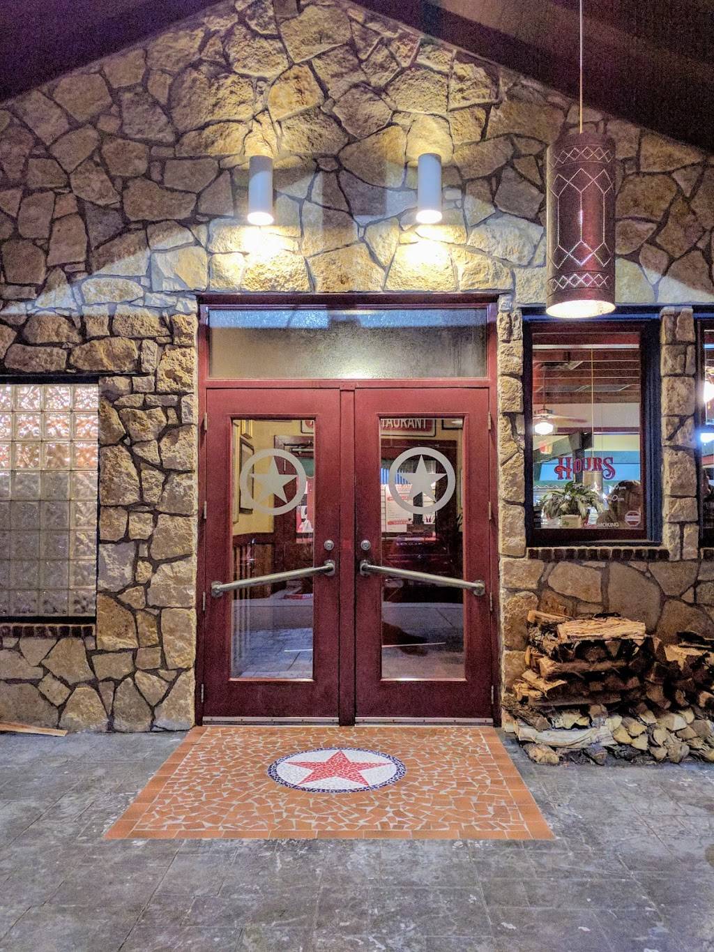 Spring Creek Barbeque | restaurant | 4108 S Carrier Pkwy, Grand Prairie, TX 75052, USA | 9722647725 OR +1 972-264-7725