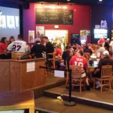 Officials Time Out | restaurant | 2354 W Higgins Rd, Hoffman Estates, IL 60169, USA | 8473103227 OR +1 847-310-3227