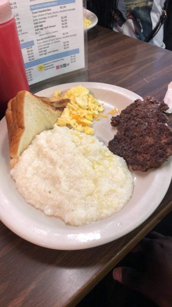 CCs Place | restaurant | 2023 Fort Benning Rd, Columbus, GA 31903, USA | 7066828888 OR +1 706-682-8888