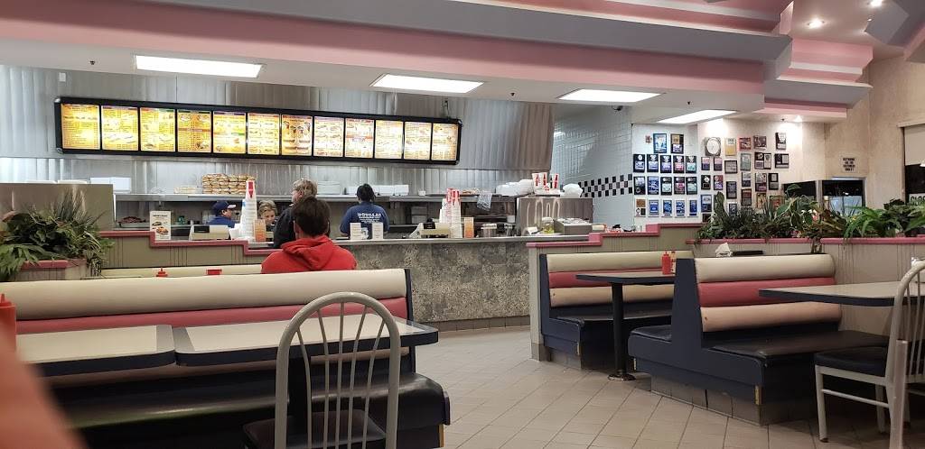 Douglas Burgers | restaurant | 18461 Dexter Ave, Lake Elsinore, CA 92532, USA | 9512455441 OR +1 951-245-5441