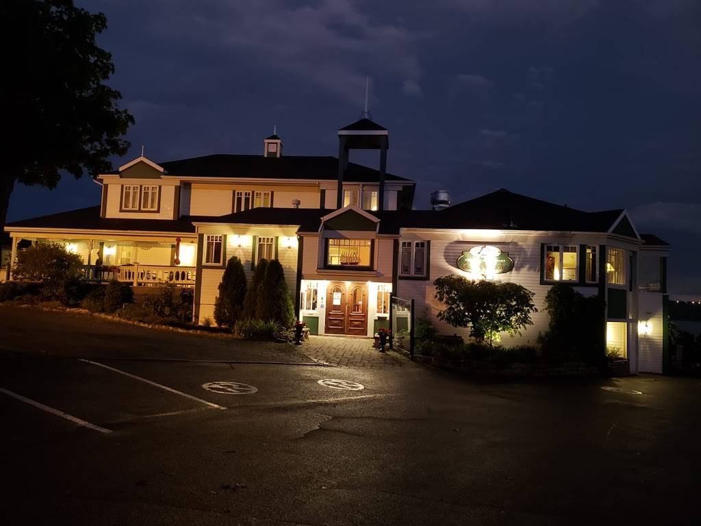 Auberge La Goéliche | restaurant | 22 Rue du Quai, Sainte-Pétronille, QC G0A 4C0, Canada | 4188282248 OR +1 418-828-2248