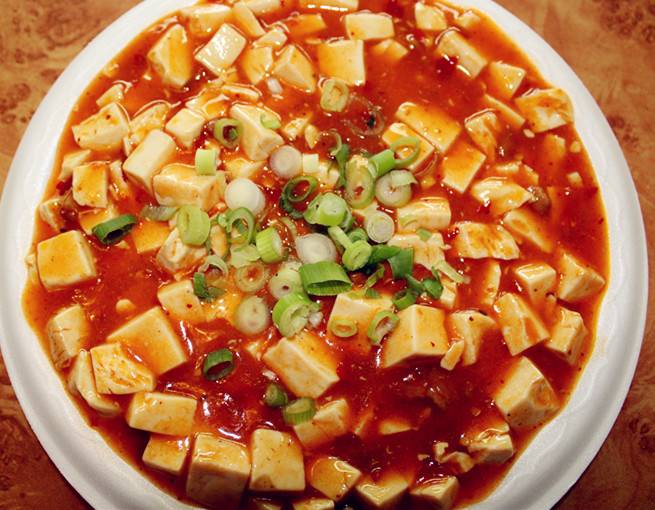 China Hut | restaurant | 2311 W Lawrence Ave, Chicago, IL 60625, USA | 7732716868 OR +1 773-271-6868