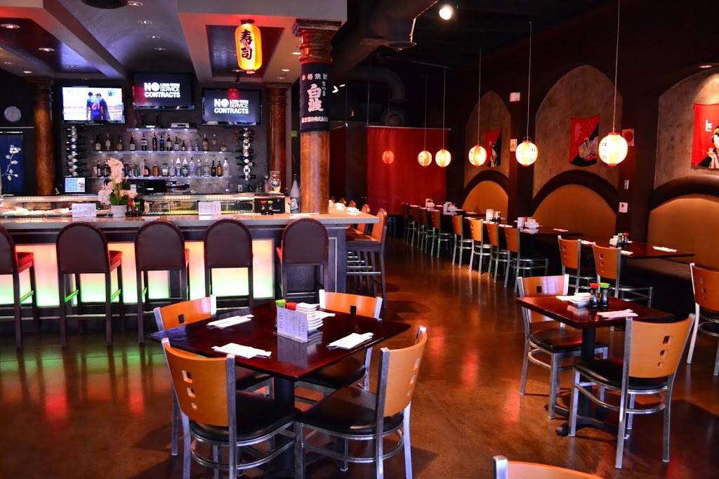 Eastwind Sushi & Grill | restaurant | 18555 N 59th Ave #124, Glendale, AZ 85308, USA | 6029420706 OR +1 602-942-0706