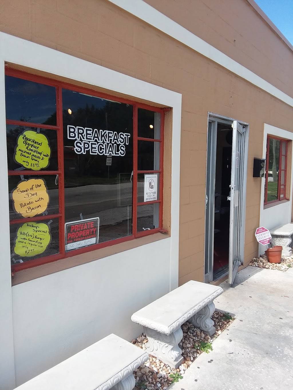 Minneola Grill | restaurant | 117 W Washington St, Minneola, FL 34715, USA | 3523942555 OR +1 352-394-2555