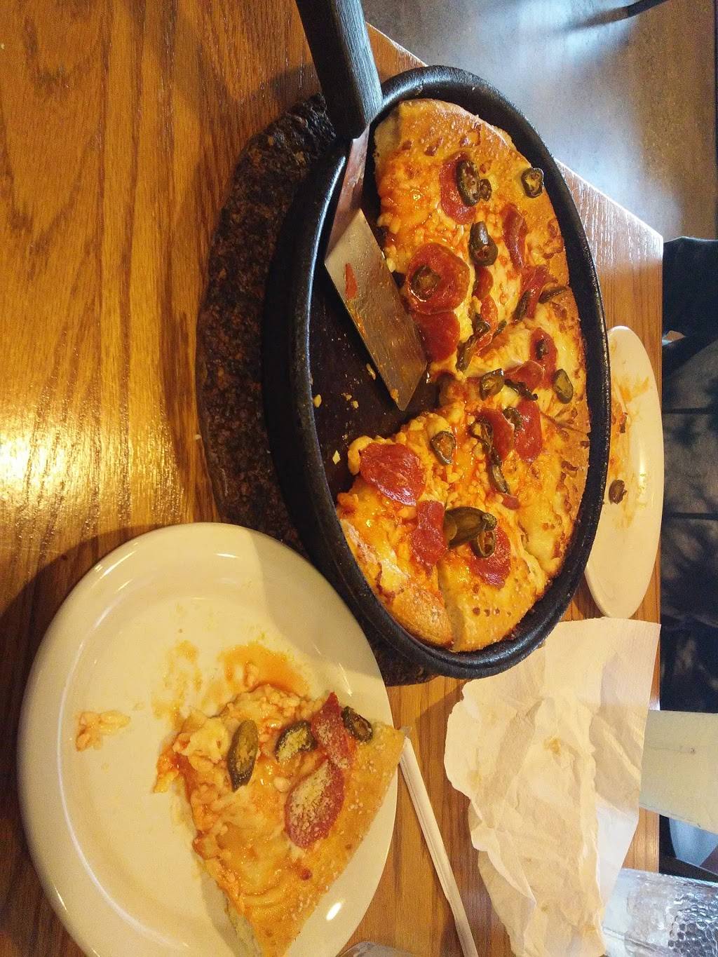 Pizza Hut | restaurant | 2154 N Lewis Ave, Waukegan, IL 60087, USA | 8472445303 OR +1 847-244-5303