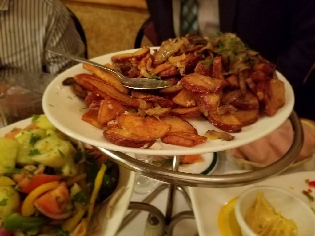 Vernissage Restaurant | night club | 111 Wagaraw Rd, Hawthorne, NJ 07506, USA | 9734235808 OR +1 973-423-5808