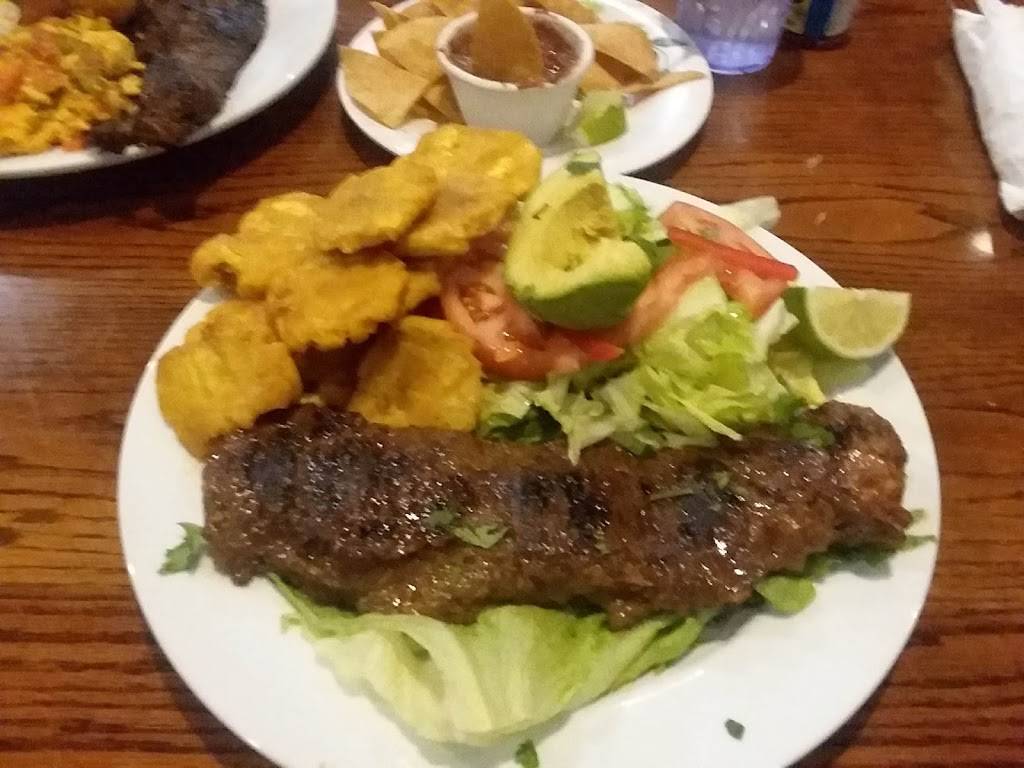 La Perla De Oriente | restaurant | 22 W Merrick Rd, Valley Stream, NY 11580, USA | 5168252609 OR +1 516-825-2609