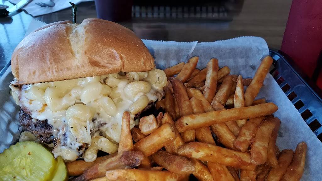 Harley Jacks Burgers and Brews | restaurant | 1020 NH-16, Ossipee, NH 03864, USA | 6035395379 OR +1 603-539-5379