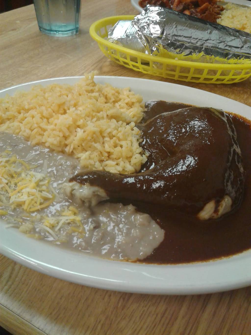 Casa Bonita Kc | restaurant | 1709 Steele Rd, Kansas City, KS 66106, USA | 9132297540 OR +1 913-229-7540