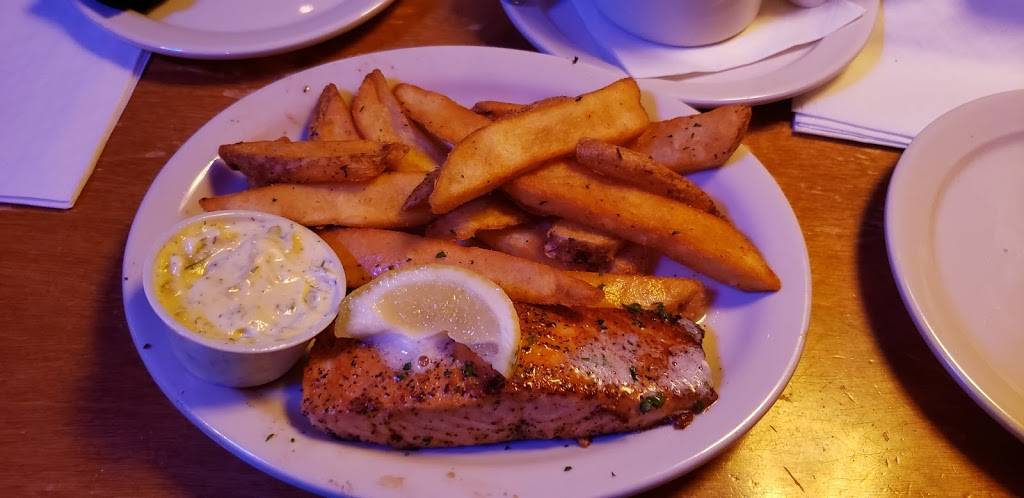 Texas Roadhouse | restaurant | 2005 W Worley St, Columbia, MO 65203, USA | 5734455910 OR +1 573-445-5910