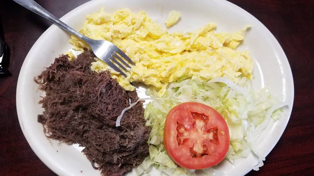 Ranchero s | restaurant | 404 N Vineyard Ave, Sinton, TX 78387, USA | 3615873177 OR +1 361-587-3177