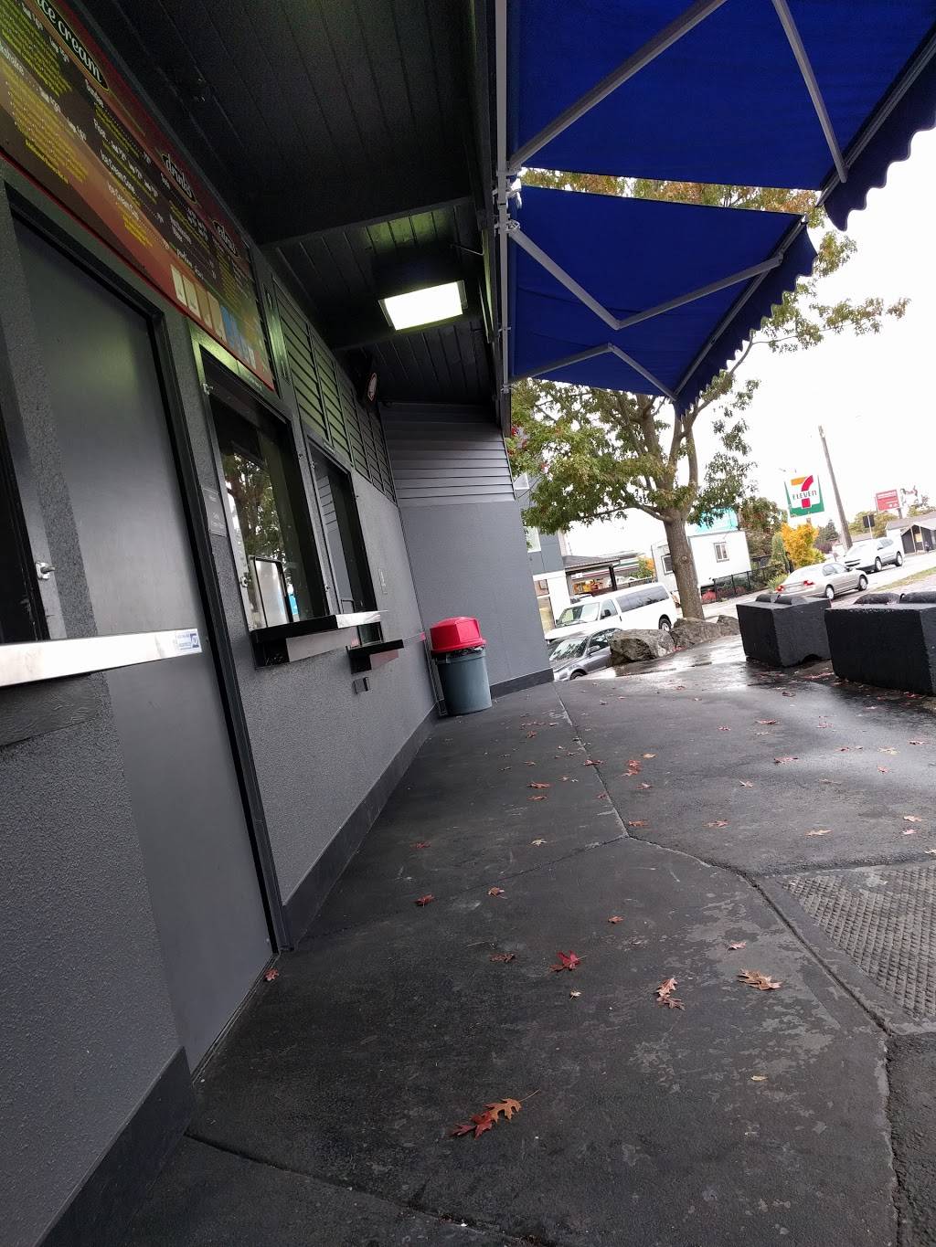 Boss Drive-In | restaurant | 9061 Delridge Way SW, Seattle, WA 98106, USA | 2067631053 OR +1 206-763-1053