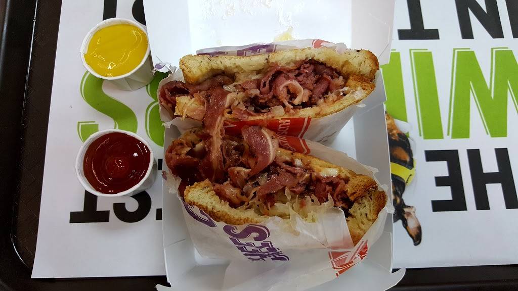 Wienerschnitzel | restaurant | 9000 Woodman Ave, Arleta, CA 91331, USA | 8188300096 OR +1 818-830-0096