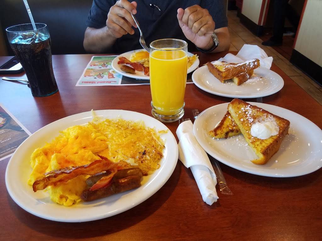 Dennys | restaurant | 3702 E Irvington Rd, Tucson, AZ 85714, USA | 5207452099 OR +1 520-745-2099