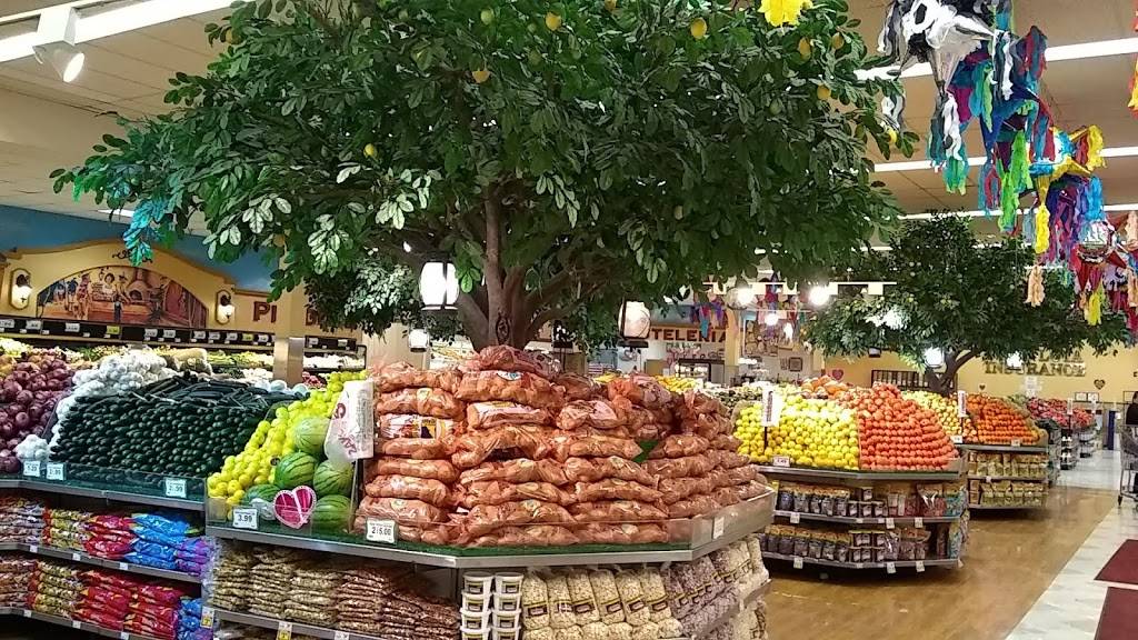 Cardenas Markets | bakery | 140 W 40th St, San Bernardino, CA 92407, USA | 9097269000 OR +1 909-726-9000