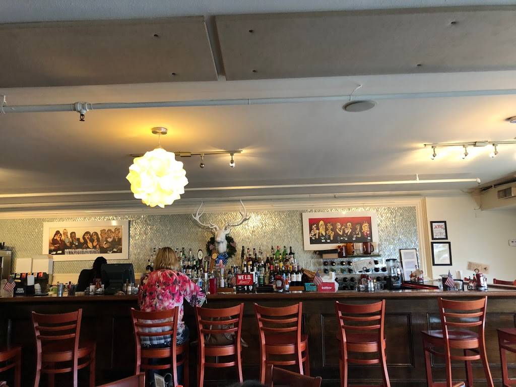 New Orleans Food & Spirits | restaurant | 210 Metairie-Hammond Hwy, Metairie, LA 70005, USA | 5048282220 OR +1 504-828-2220