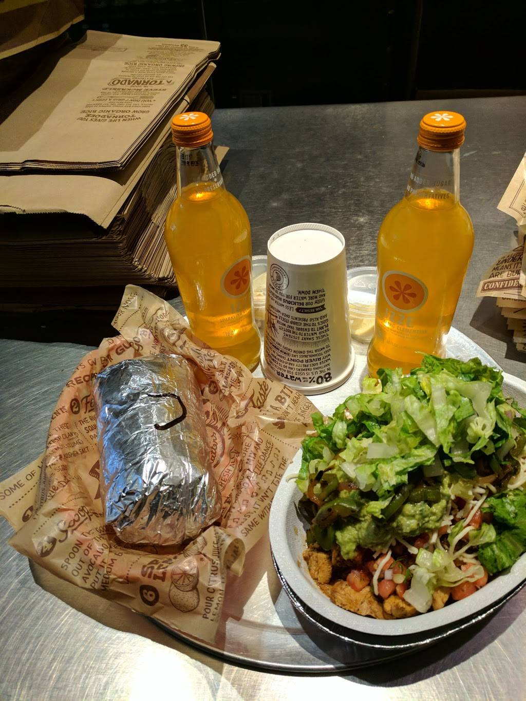 Chipotle Mexican Grill | restaurant | 149 8th Ave, New York, NY 10011, USA | 2126204015 OR +1 212-620-4015