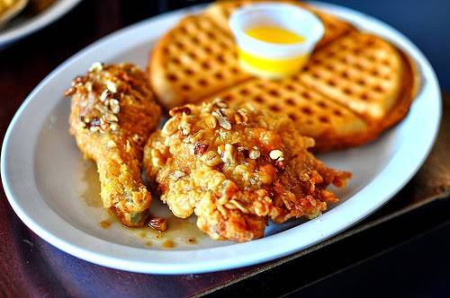 Ginas Soul Food | restaurant | 17410 E Warren Ave, Detroit, MI 48224, USA | 3134691732 OR +1 313-469-1732